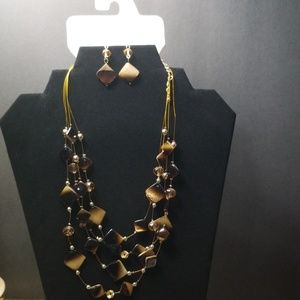 Natural Color Necklace with Earrings